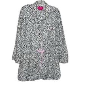 Victoria's Secret Animal Lepoard Flannel Nightgown MED Sleep Shirt Lounge